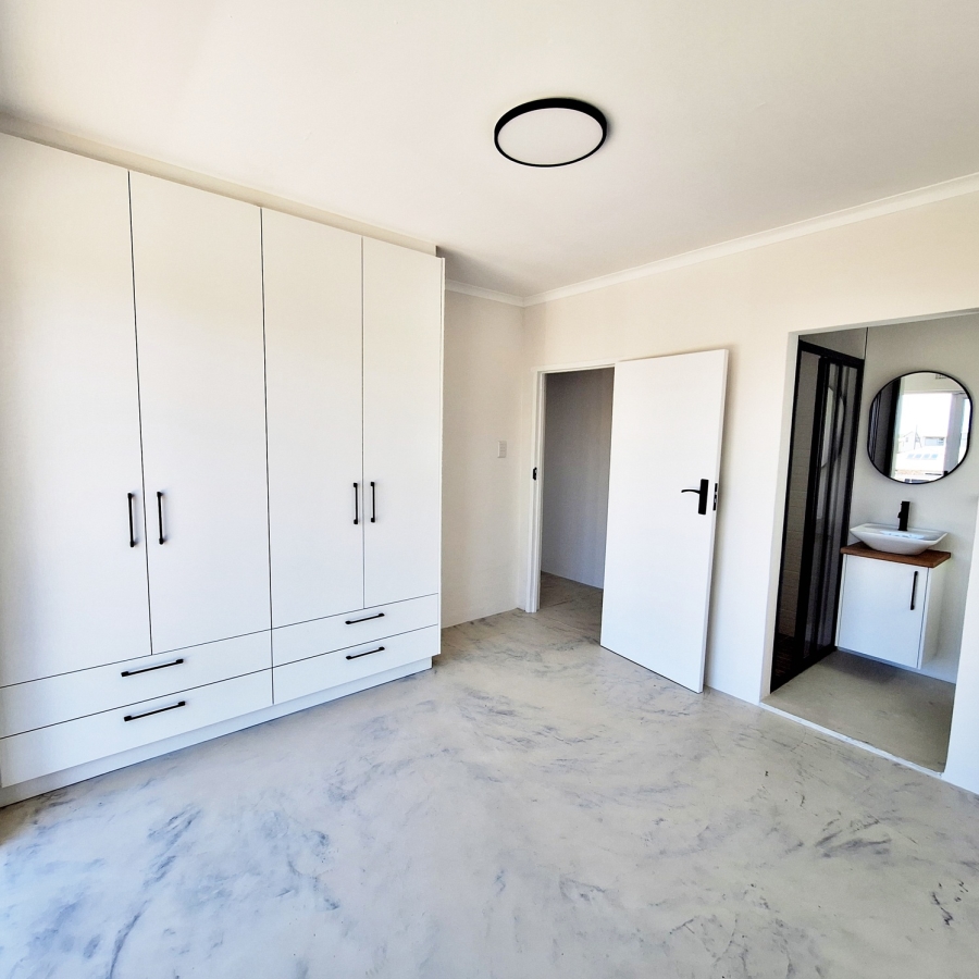 4 Bedroom Property for Sale in Agulhas Western Cape